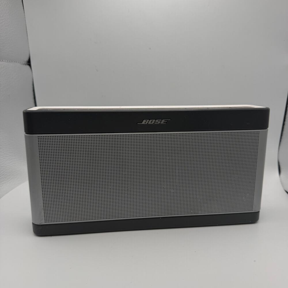 Bose SoundLink 3 Bluetooth 414255 Wireless Mobile Speaker Tested No Power Supply